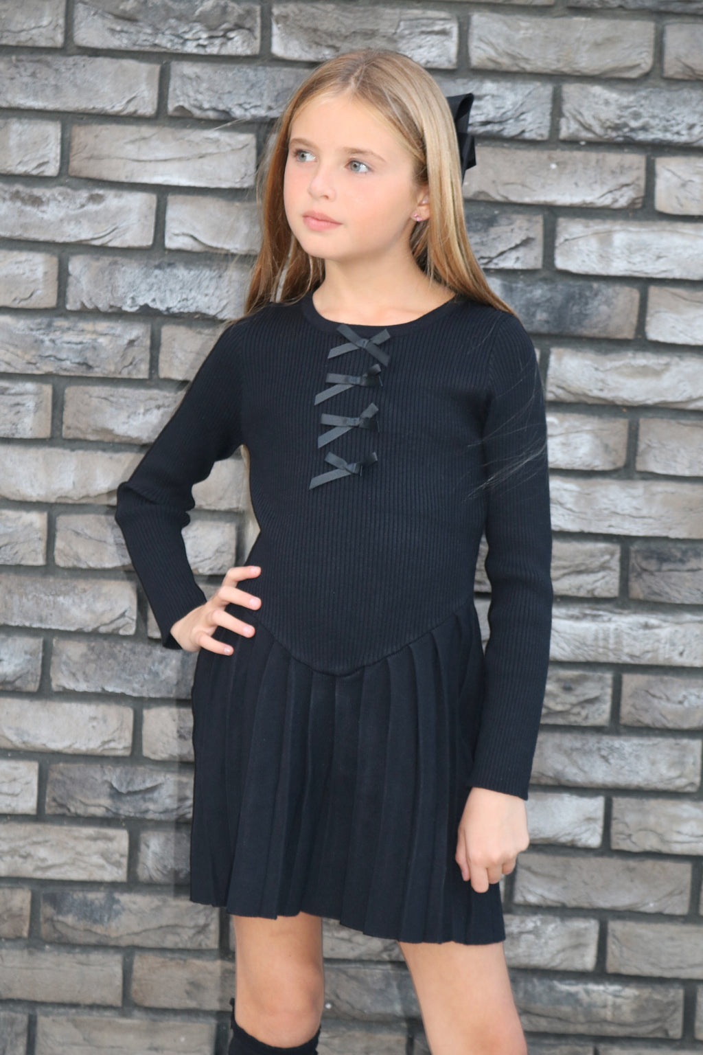 Ballerina Knitted Ribbed Pleated Dress With Bows