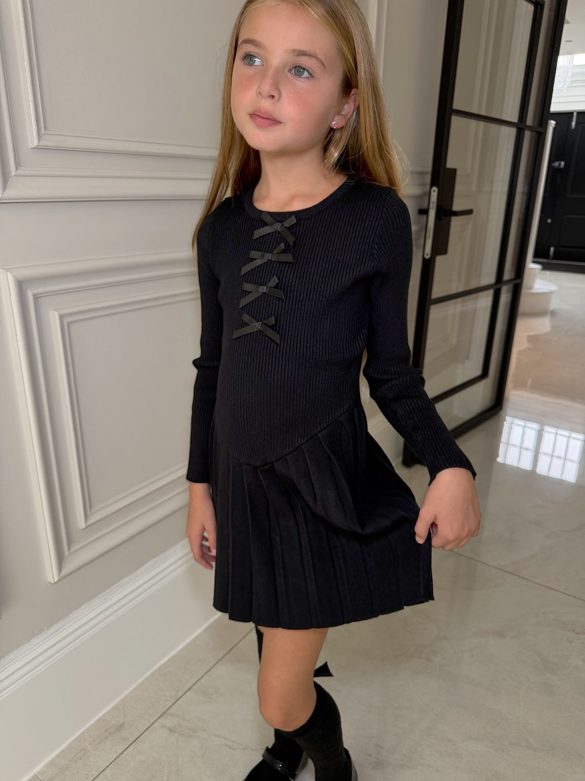Ballerina Knitted Ribbed Pleated Dress With Bows